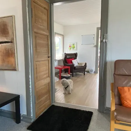 Charmerende Aeldre Sommerhus Taet Pa Strand Og City *