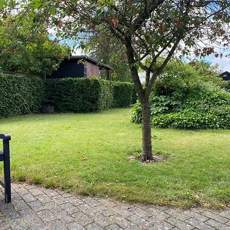 Holiday home Charmerende Aeldre Sommerhus Taet Pa Strand Og City Risskov